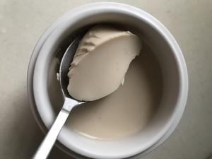 牛奶红枣炖花胶的做法 步骤4