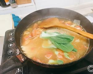 西红柿鸡蛋汤面的做法 步骤3