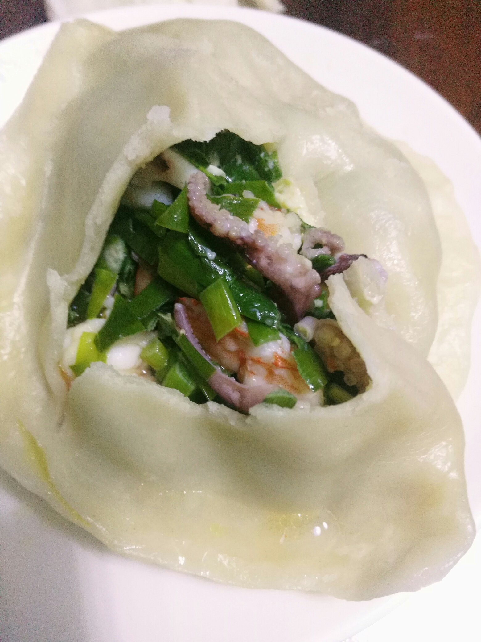 韭菜虾仁巴鮹烫面包的做法