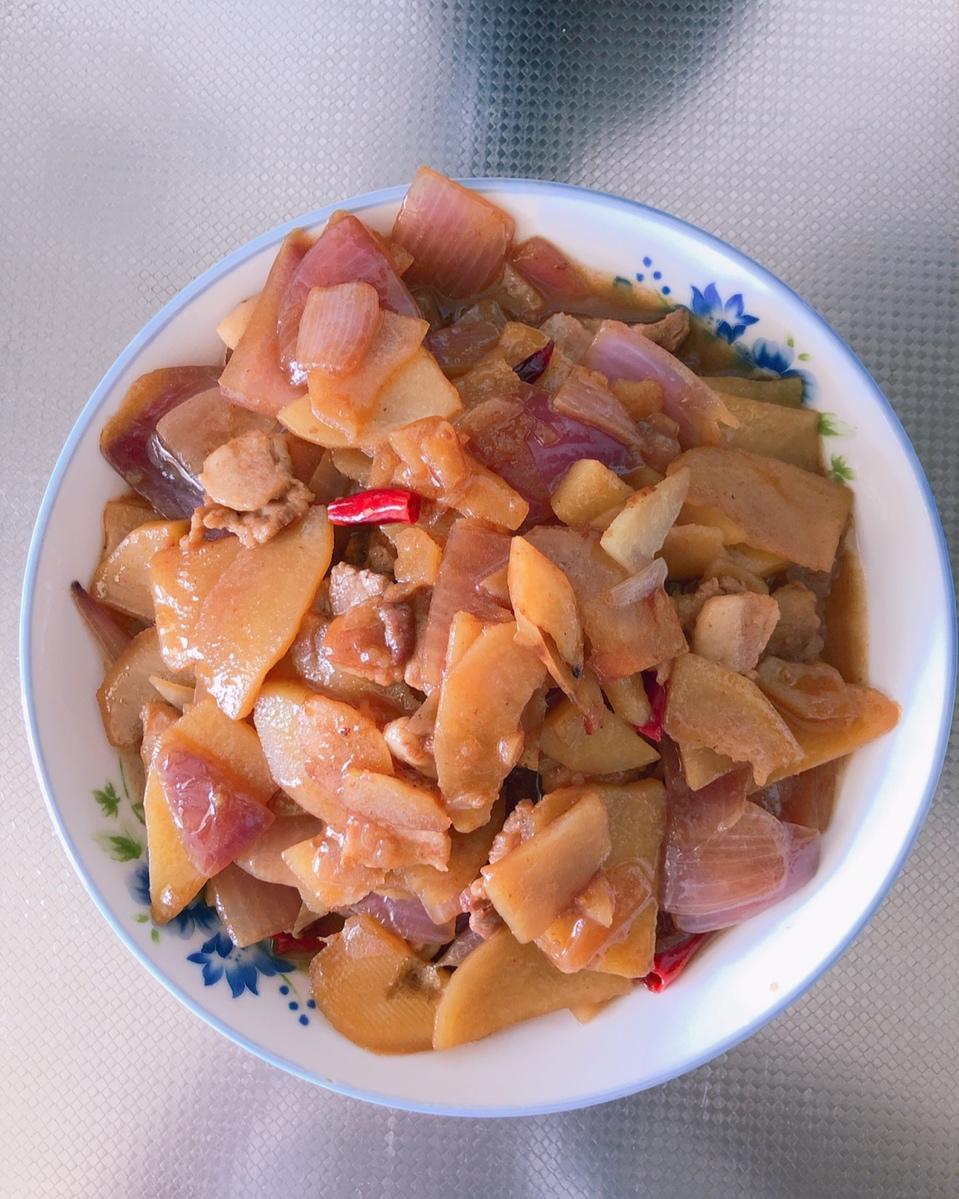 洋葱炒土豆