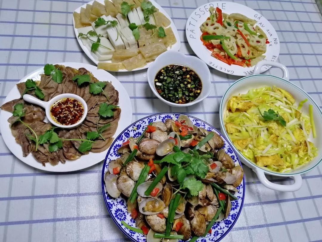 香辣炒花甲