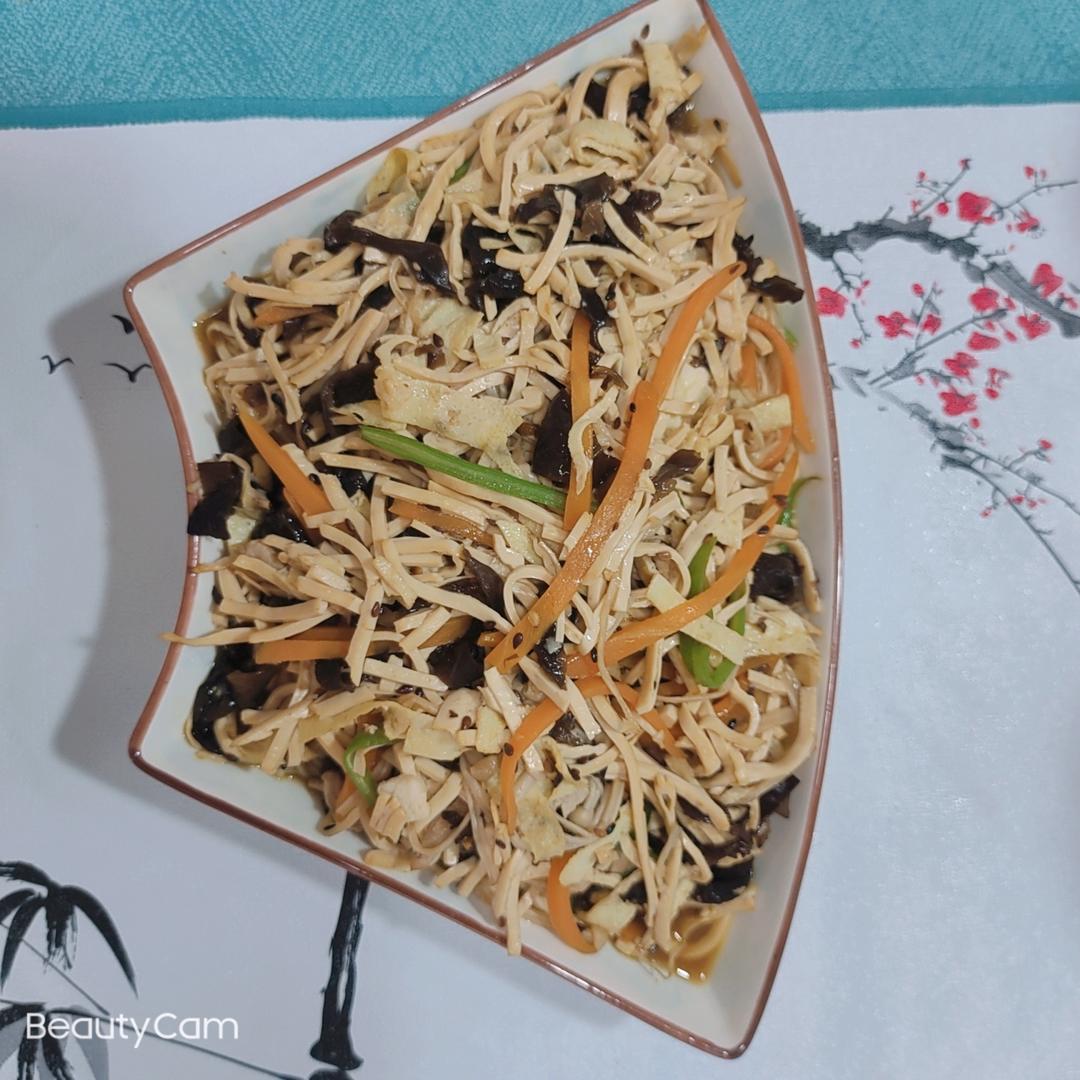 彩色云丝