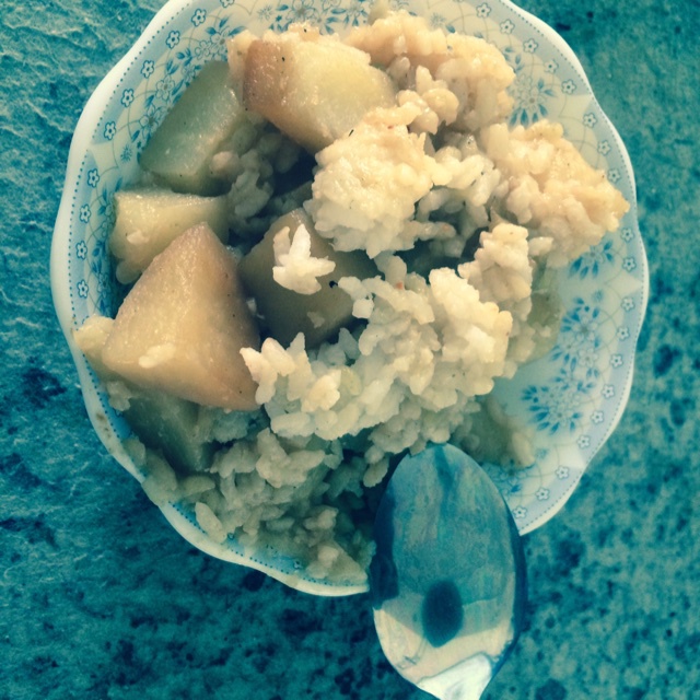 秘制土豆焖饭