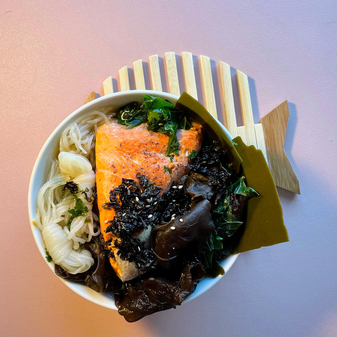 【健康三餐】三文鱼味噌汤