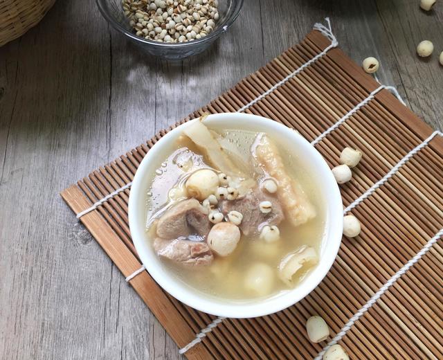 广东靓汤--沙参玉竹莲子煲瘦肉的做法