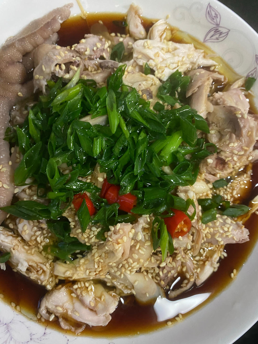 嫩滑葱油鸡腿