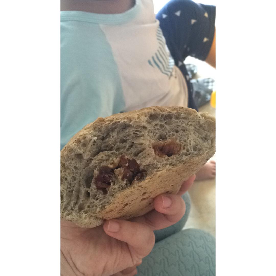 黑芝麻蜜豆软欧