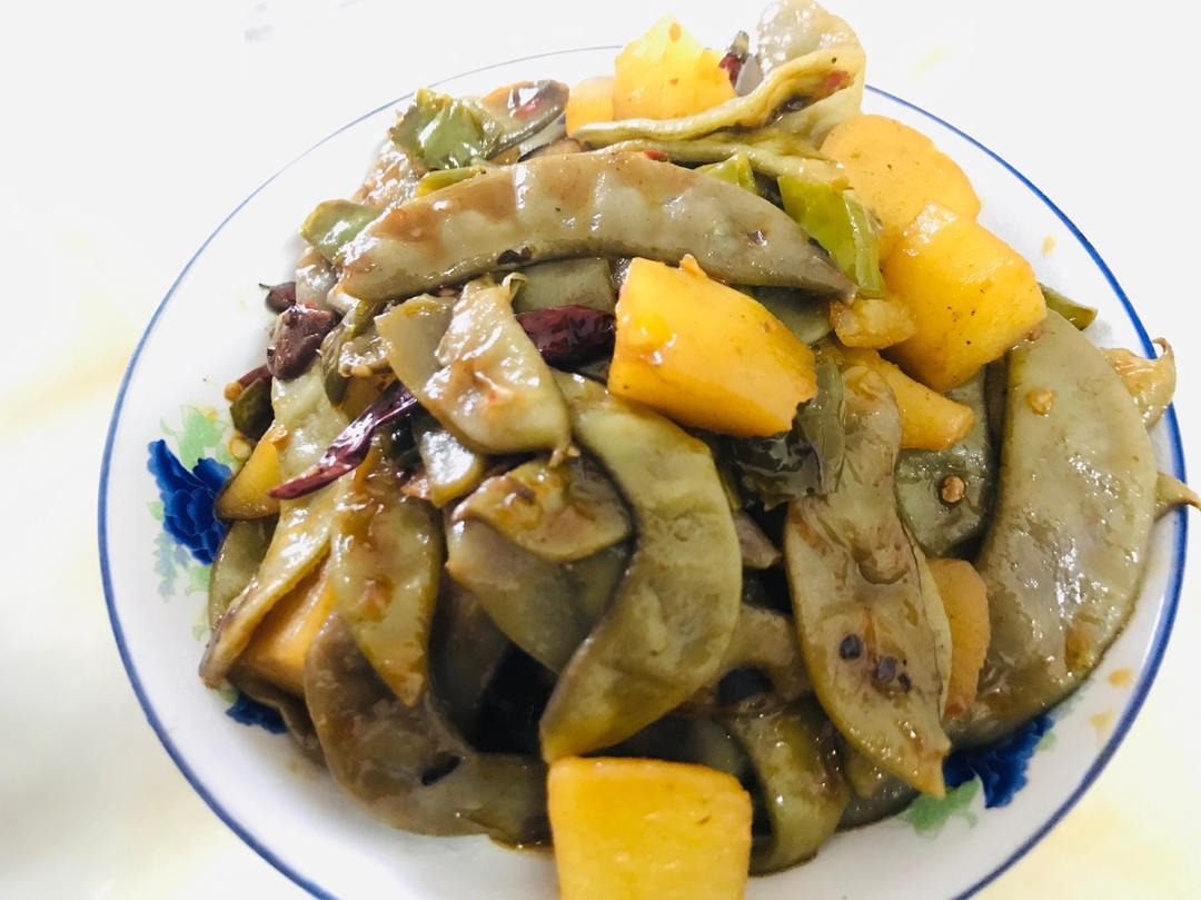 扁豆角烧土豆