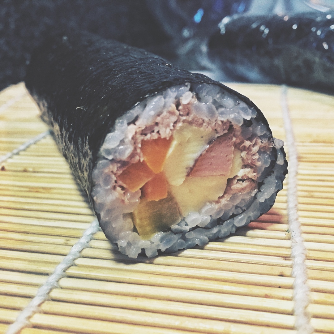 金枪鱼紫菜包饭