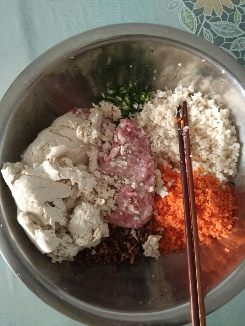 小吃5：豆腐素丸子的做法 步骤2
