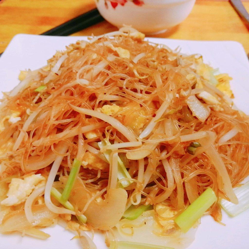 鸡蛋炒米粉，正确泡发干米粉，不碎、不坨、不粘锅、口感Q弹