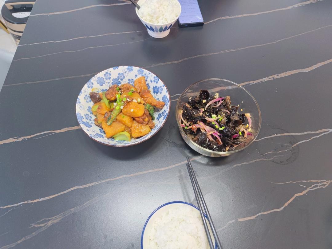 【凉拌木耳】按照我的做法，比饭店还好吃！调味汁是关键~好吃到停不下来