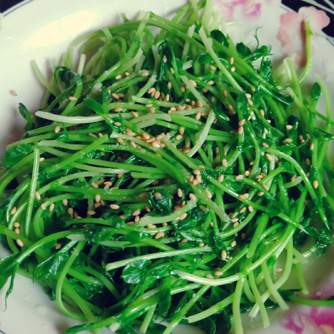 凉拌豌豆苗