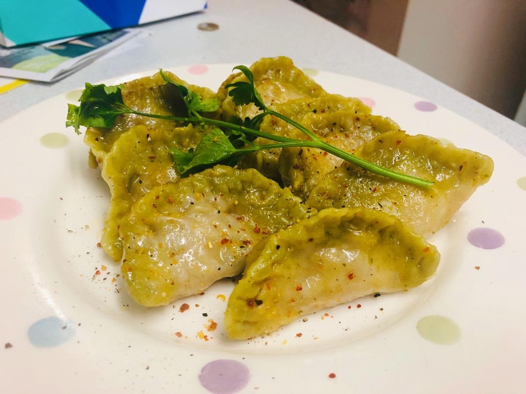 翡翠白菜饺