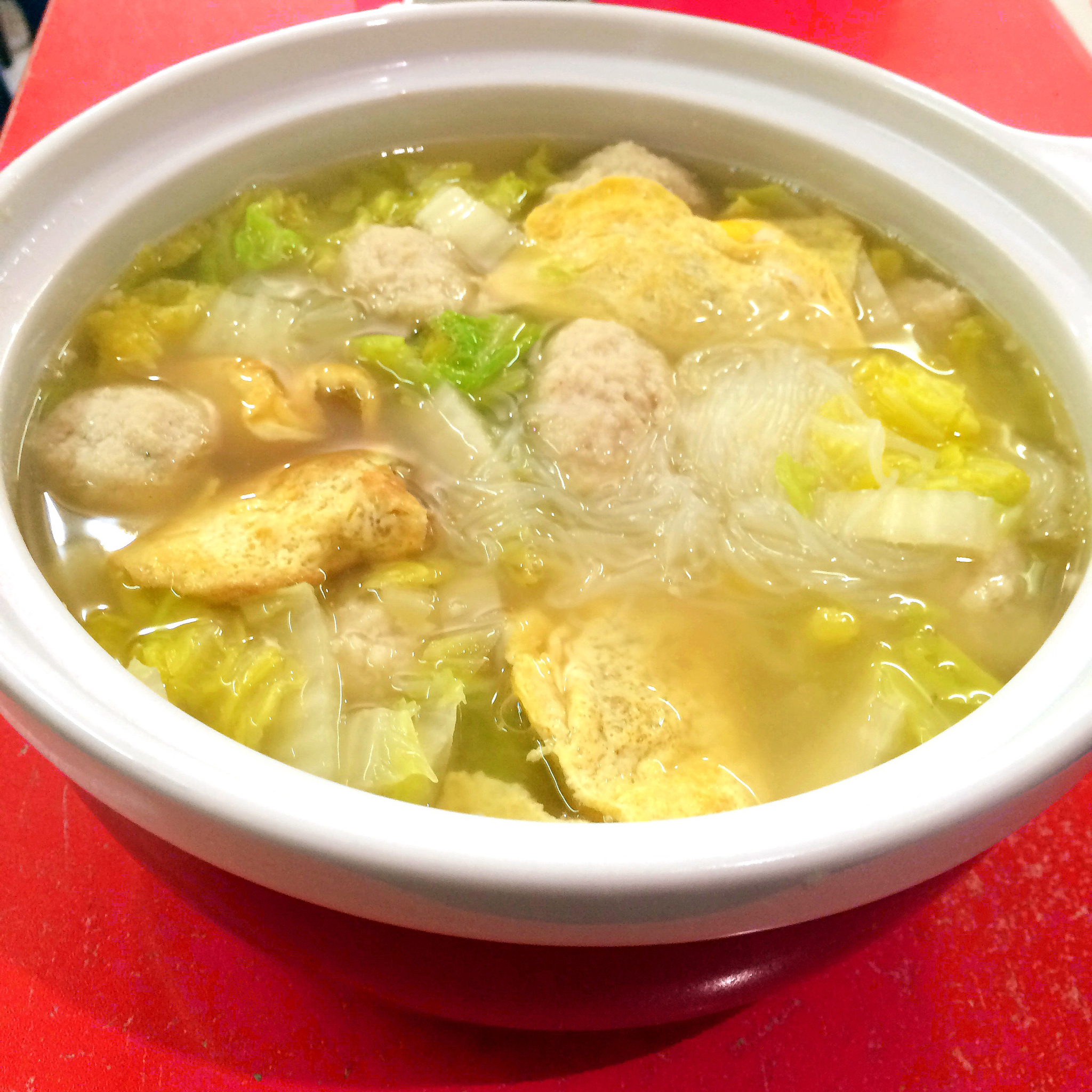 琬静做的蛋饺粉丝汤