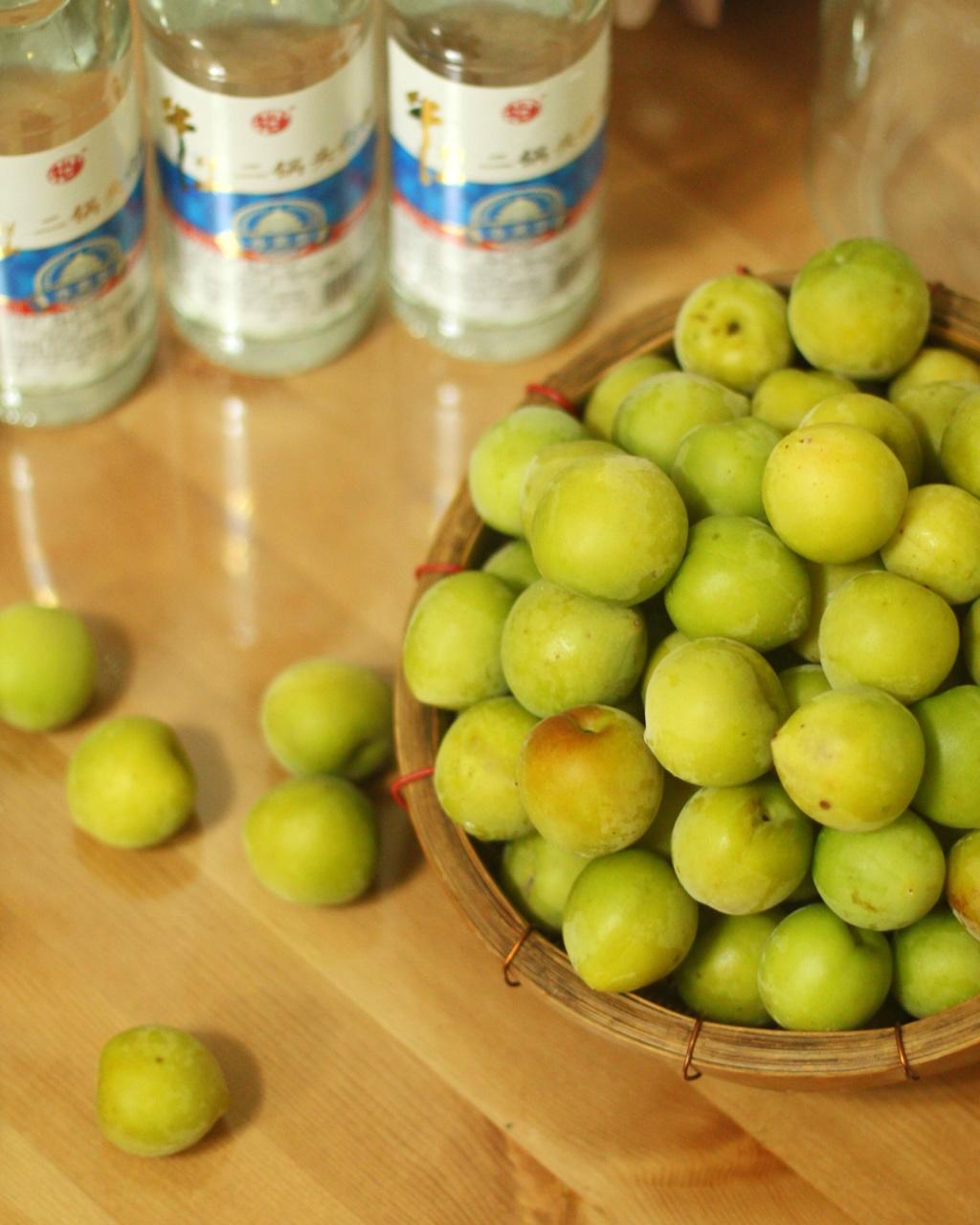 面包加勺糖做的酿青梅酒