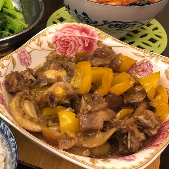 鲍汁鲍鱼仔炆鸡
