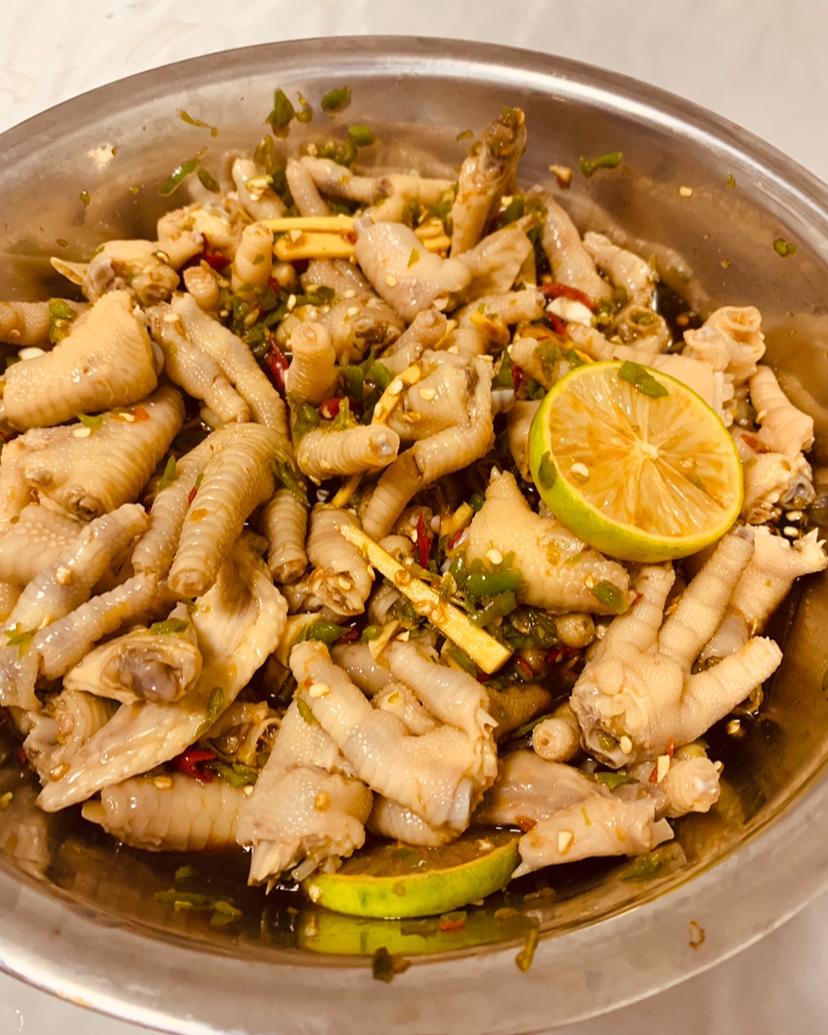 停不下来的秘制凉拌鸡爪