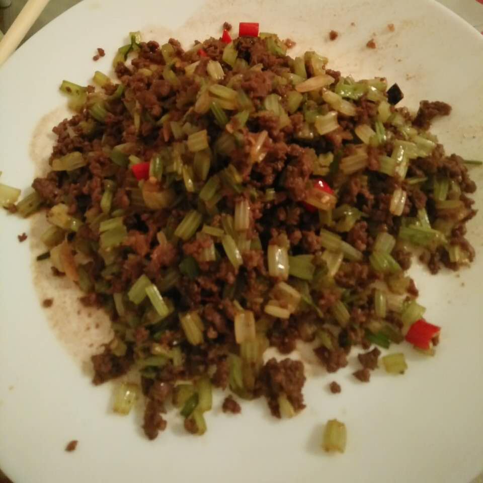 芹菜牛肉末「下饭神器」