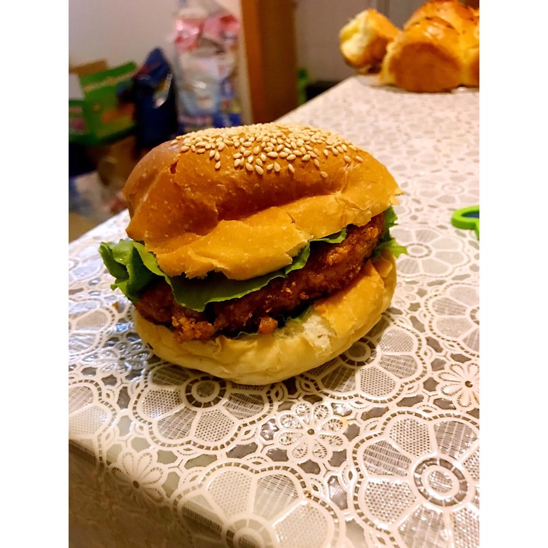 健康少油版鸡肉汉堡