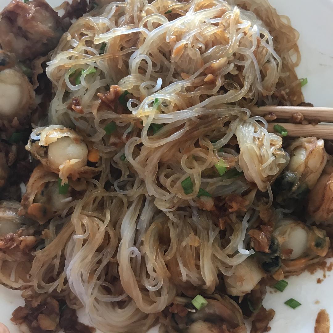 蒜蓉粉丝蒸扇贝