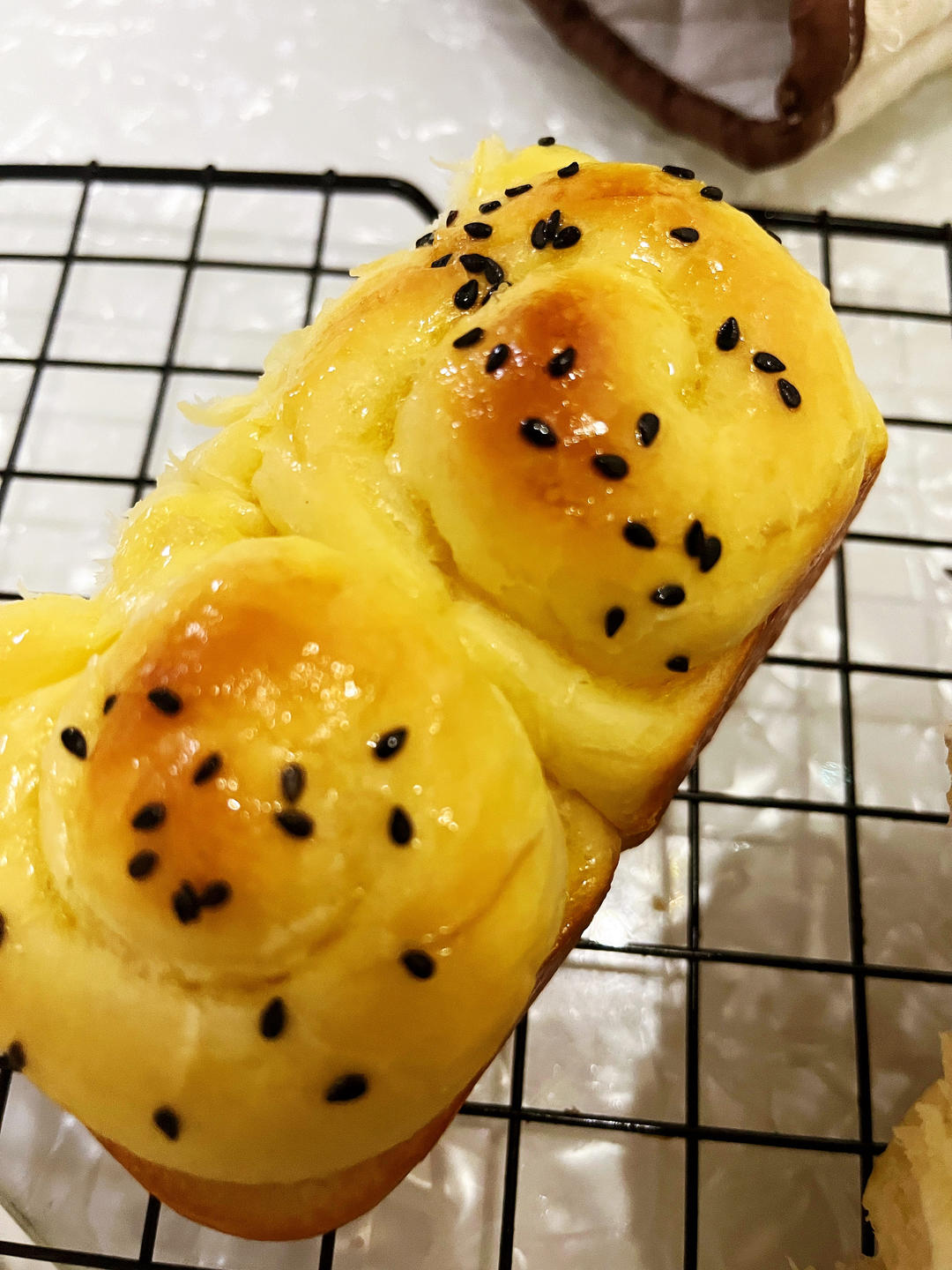 蜂蜜脆底小面包