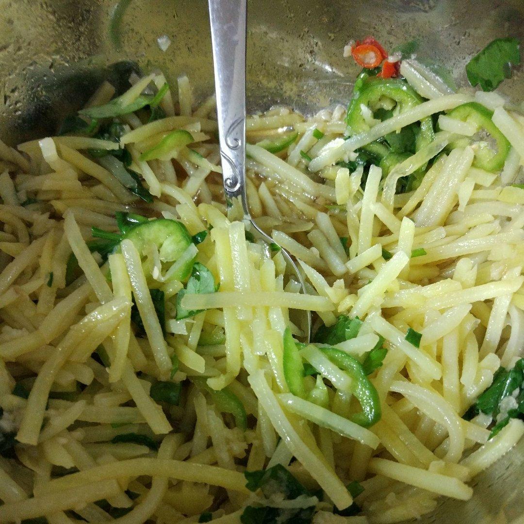 凉拌土豆丝