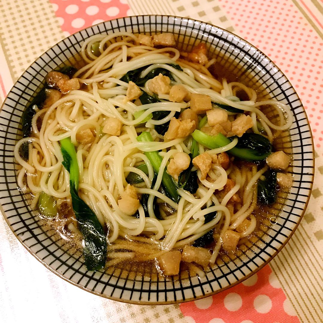 青菜油渣面的做法