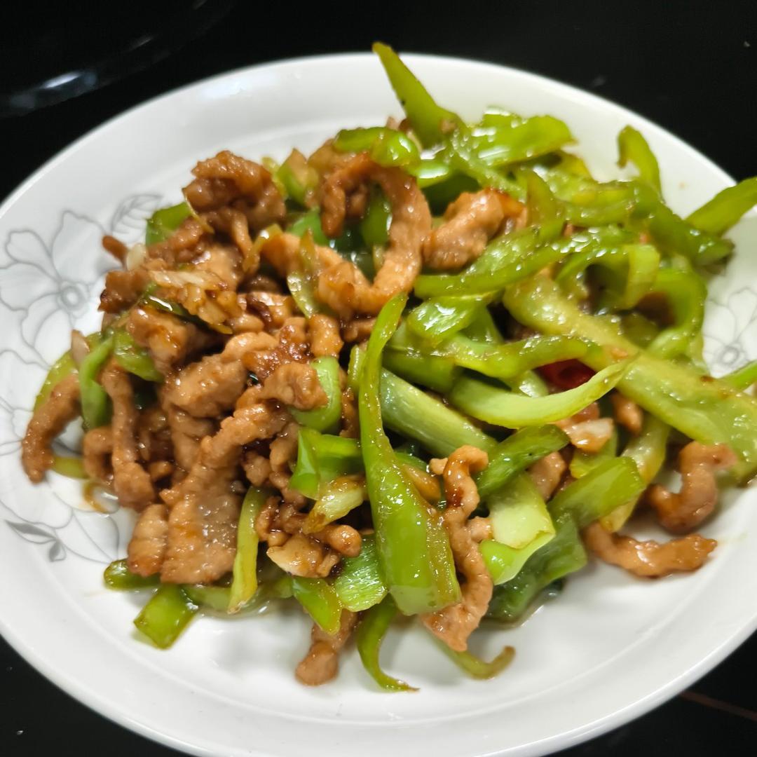 青椒炒肉丝