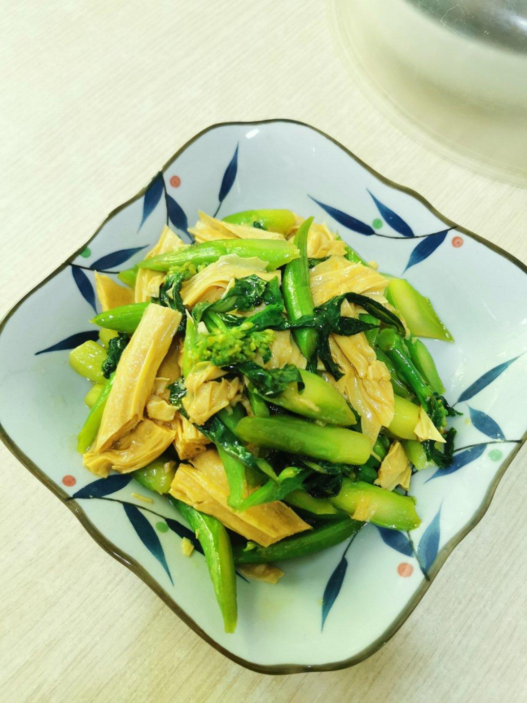 蚝油芥兰炒腐竹