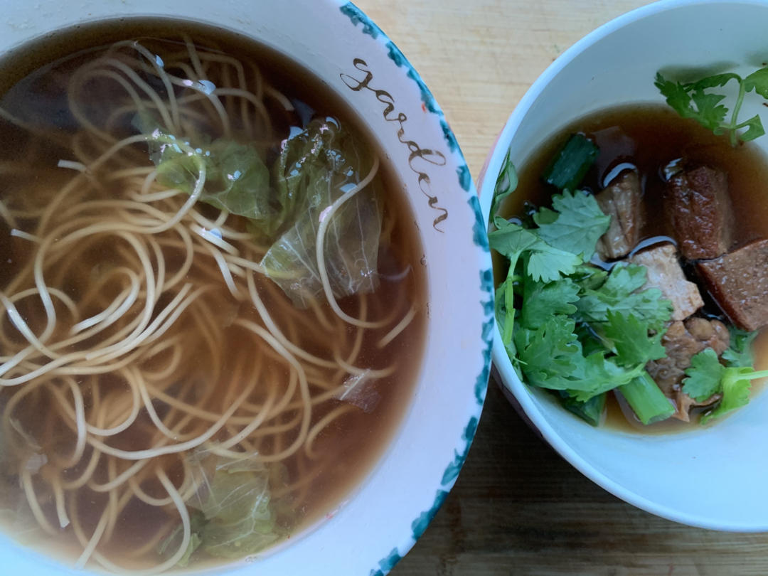红烧牛腩面