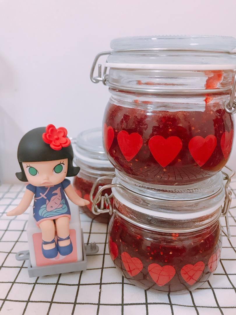 《Tinrry+》草莓果酱和草莓牛奶