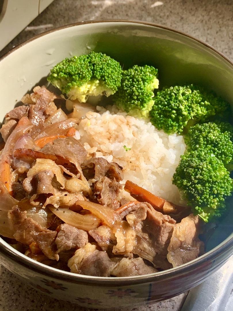 秒杀吉野家的照烧肥牛