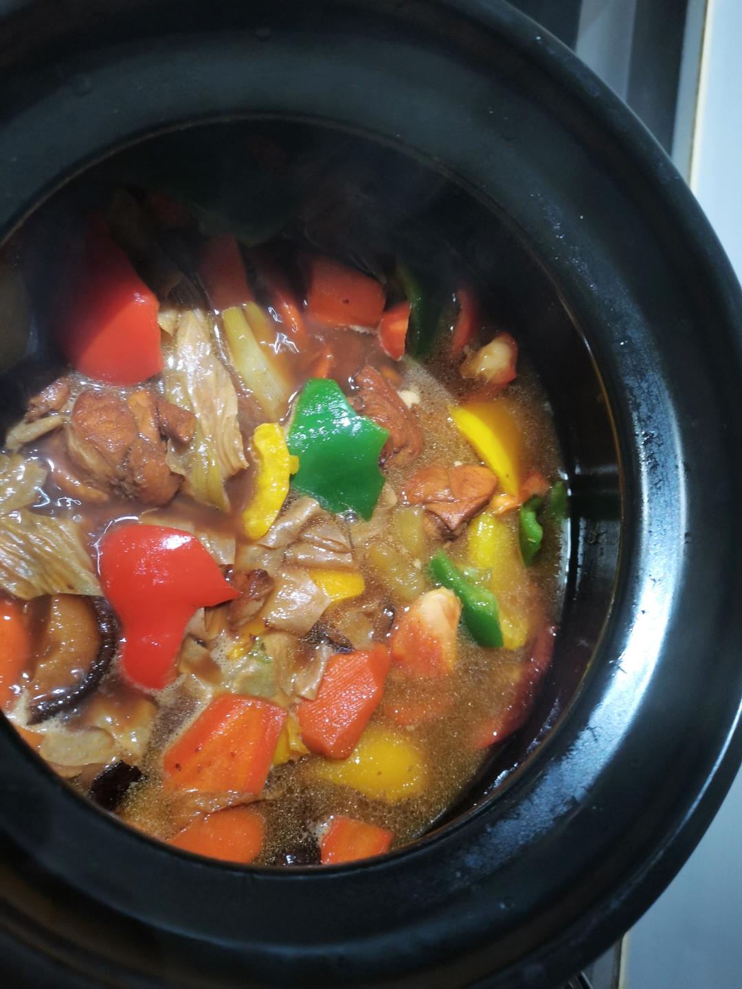 吃不够的黄焖鸡米饭你一定要试试