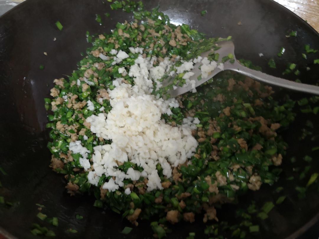 韭菜肠粉条的做法