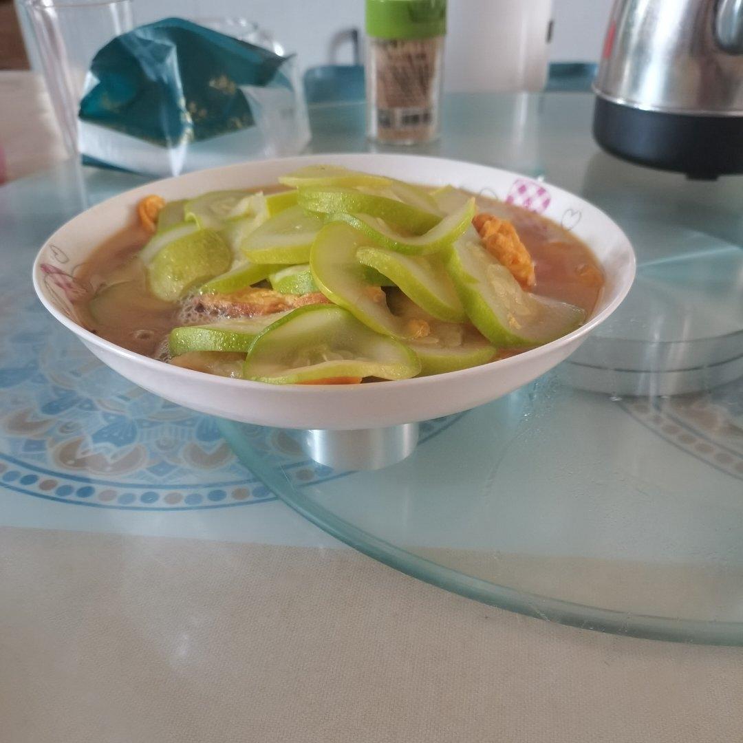 家常西葫芦炒鸡蛋