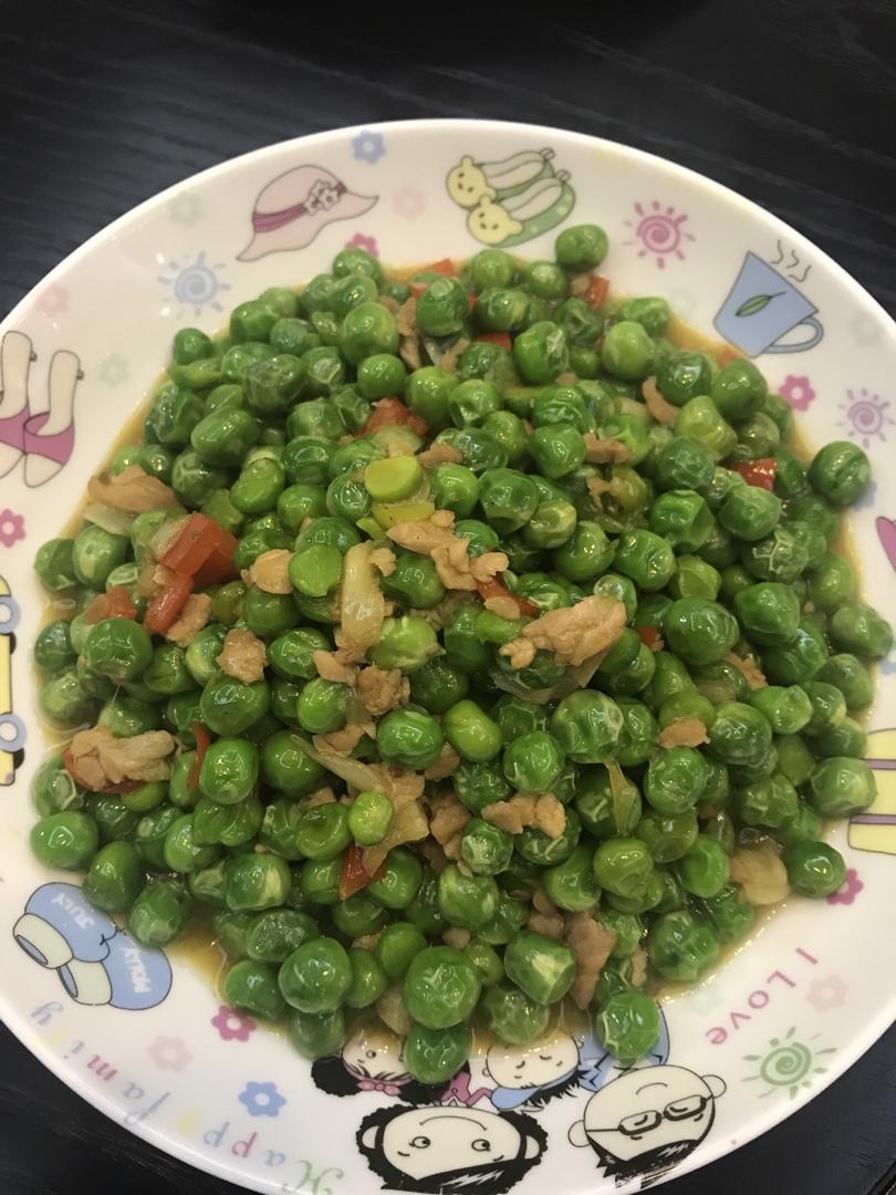 火丁甜豆，青豆要炒好，火腿少不了！