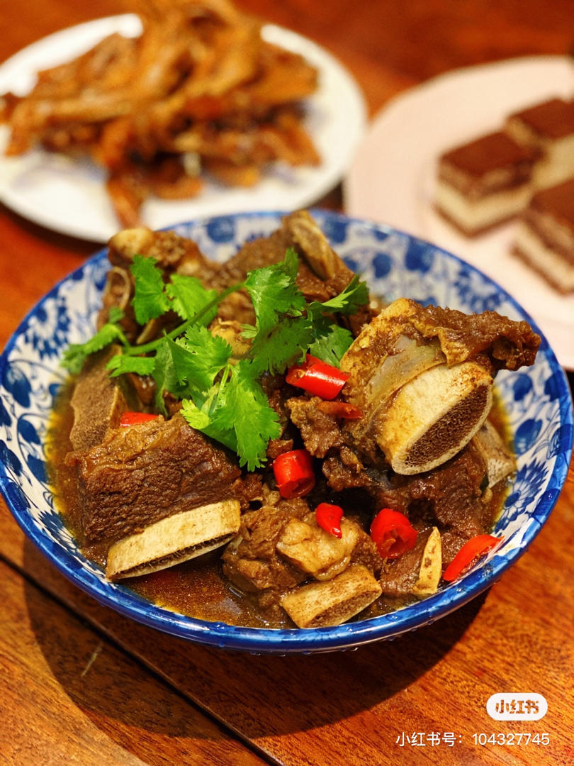 红烧牛排骨
