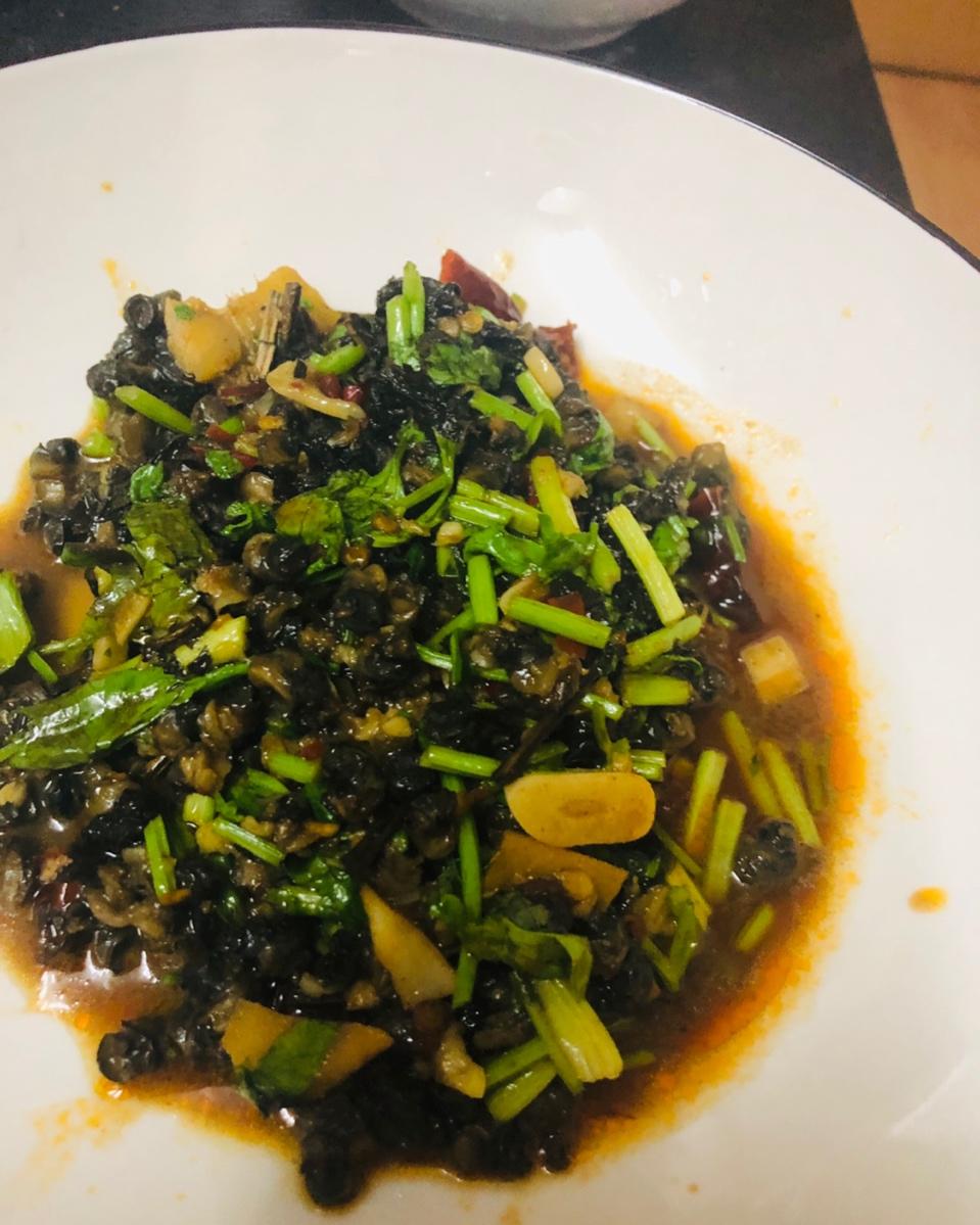 爆炒螺蛳肉