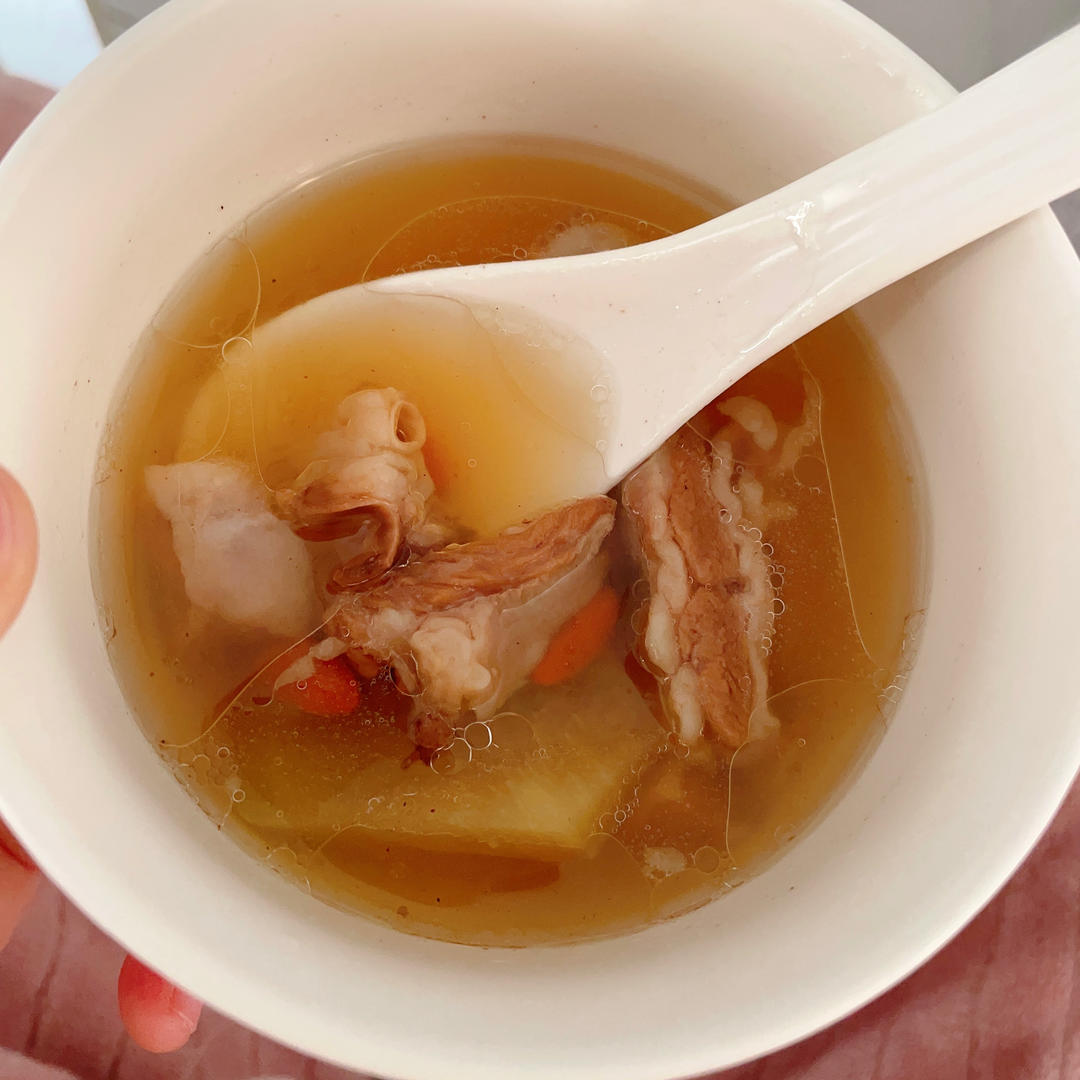 冬季暖锅，没有比萝卜炖羊肉更滋补的了