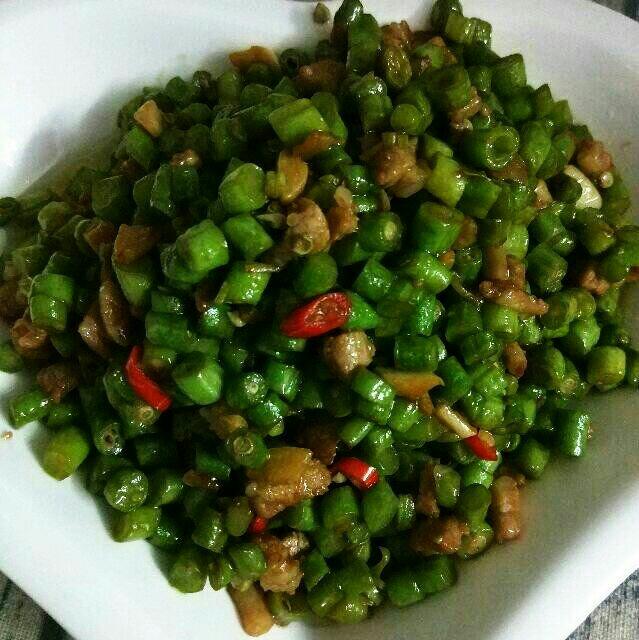 肉沫豆角下饭菜