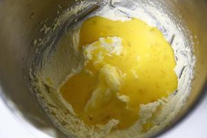 鲜奶油蛋糕（浓郁的奶油芳香）的做法 步骤5