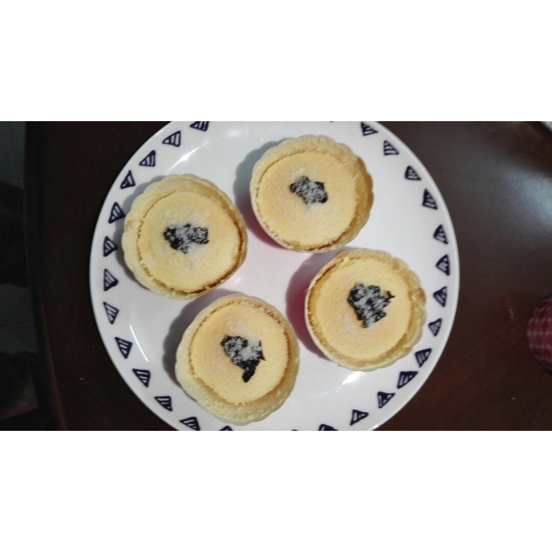 软绵绵的纸杯蛋糕