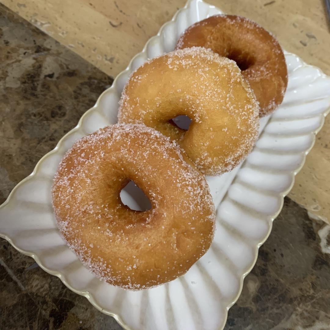 美式甜甜圈