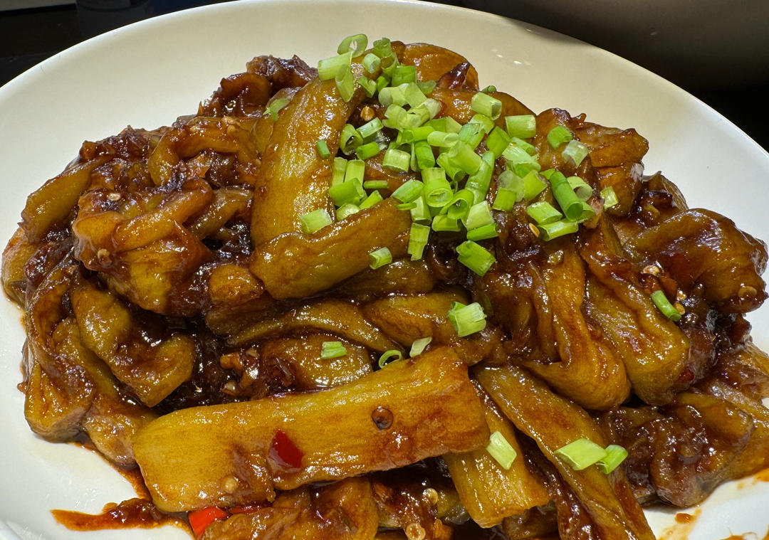 开胃下饭菜！巨简单的家常鱼香茄子煲