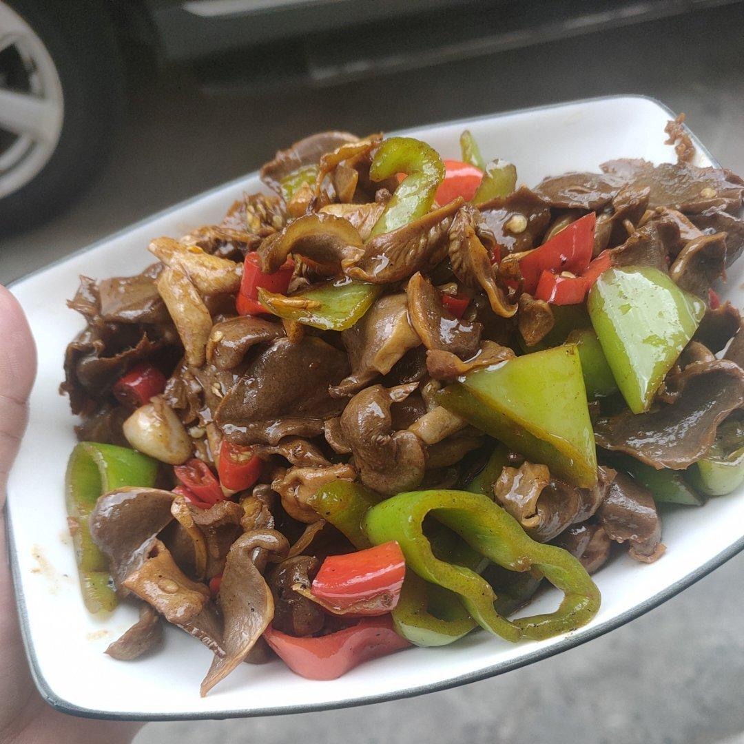 开胃的酸辣鸡胗（鸡杂）