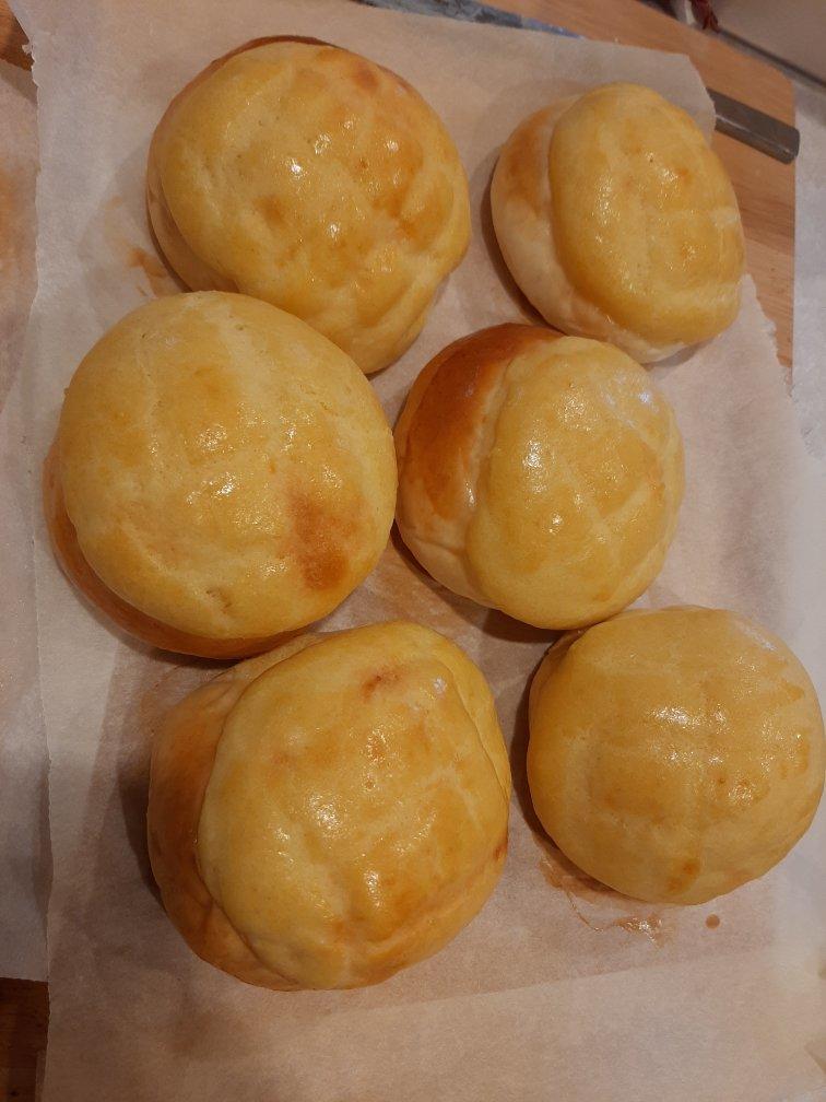 软掉渣的菠萝包