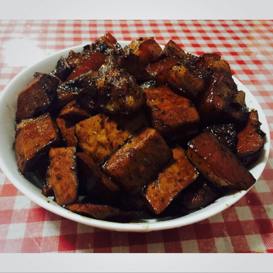 香干红烧肉