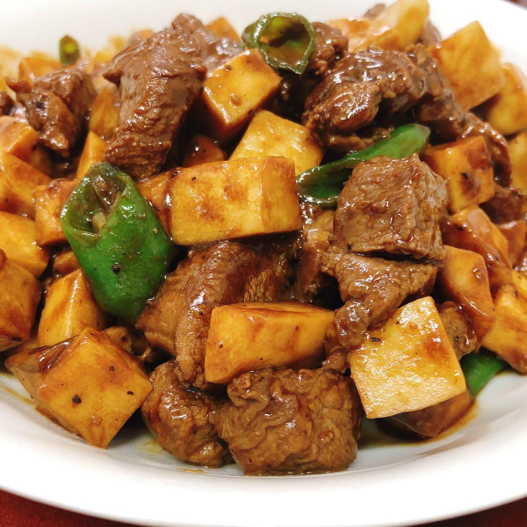 黑椒杏鲍菇牛肉粒