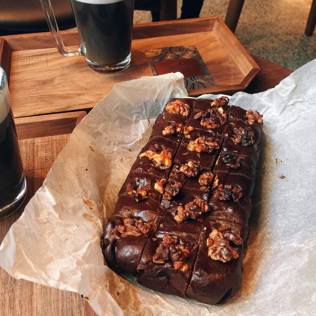 无油低卡浓厚豆腐布朗尼（全部热量只有一千卡☆）